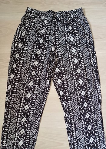 s Beden Bohem Desenli Siyah Rahat Kumaş Pantolon