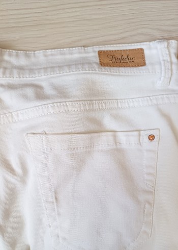 Zara Beyaz Midi Kadın Kot Pantolon