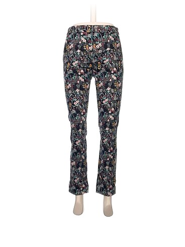 H&M Düz Kesim %70 İndirimli.