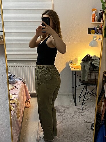 m Beden pull and bear pantolon