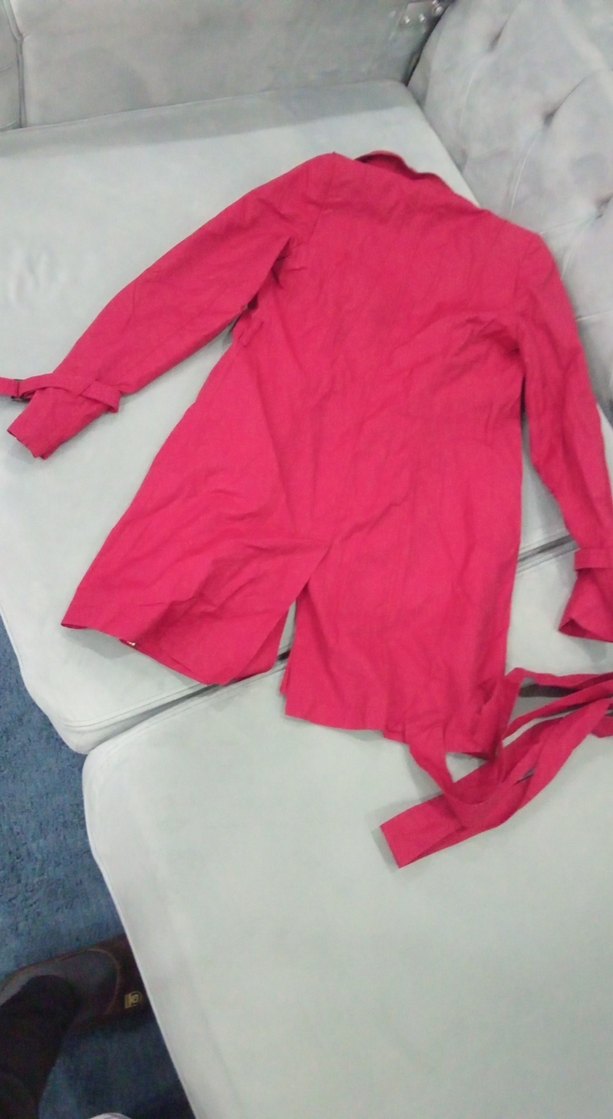 Kırmızı Düğmeli Midi Kadın Kaban - Görsel 4