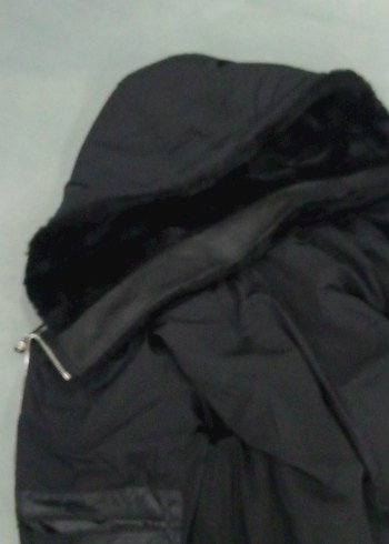 Siyah Fermuarlı Kadın Kapüşonlu Mont çok kaliteli - Görsel 4