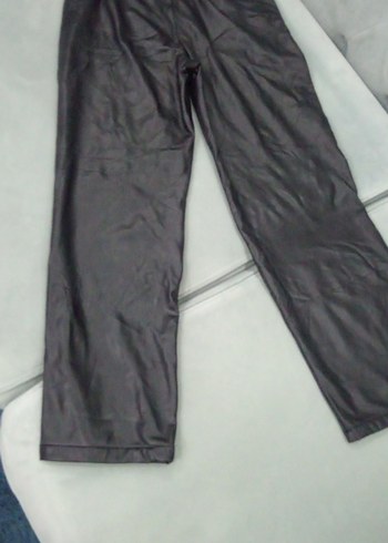 Siyah Pilili Kadın deri Pantolon - Görsel 4