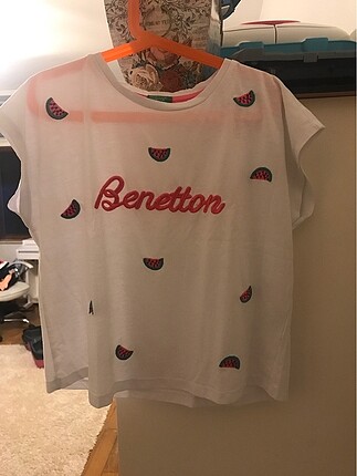 Benetton Tshirt