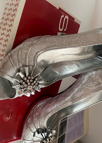 Gri Dantelli Yüksek Topuklu Kadın Abiye Ayakkabı - Görsel 5