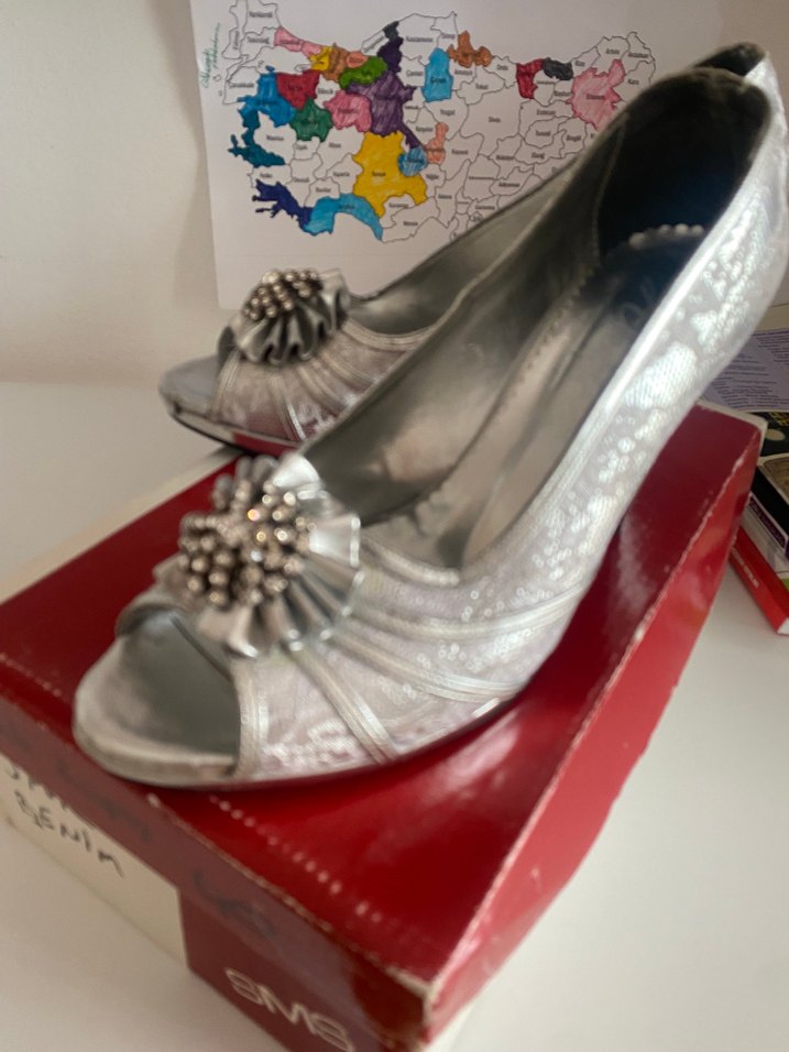 Gri Dantelli Yüksek Topuklu Kadın Abiye Ayakkabı - Görsel 2