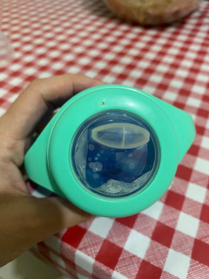 Mavi Bebek Biberonu Tutacaklı - Görsel 4