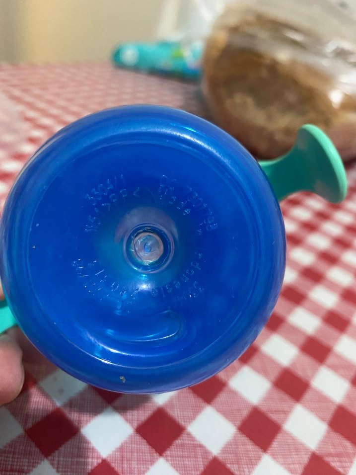 Mavi Bebek Biberonu Tutacaklı - Görsel 3