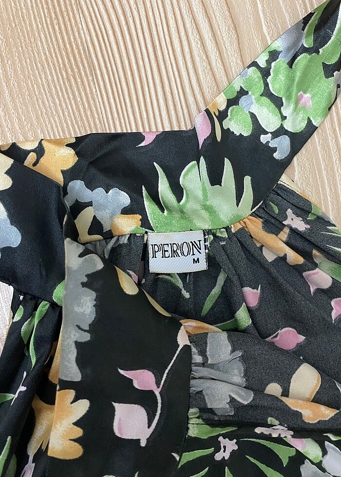 Saten elbise - Görsel 3