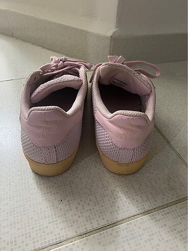 35,5 Beden Adidas superstar