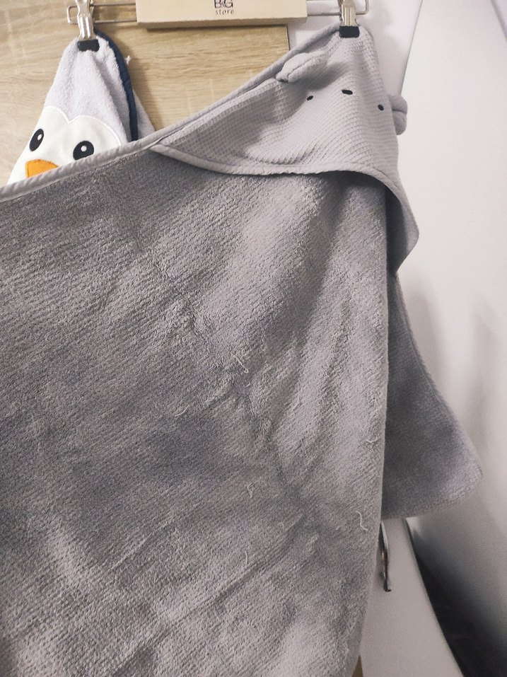 Gri Nakışlı Erkek Çocuk Bornoz ve Havlu Seti - Görsel 2