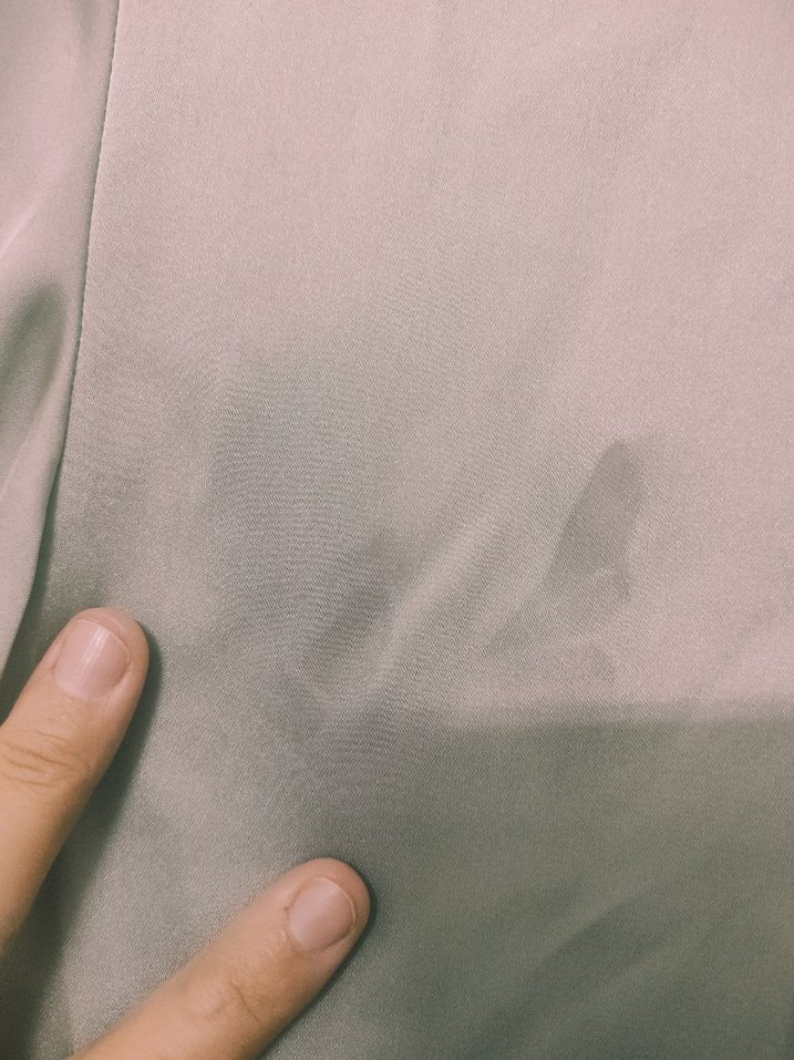 Düğmeli, Uzun Kollu Saten Gömlek - Görsel 3