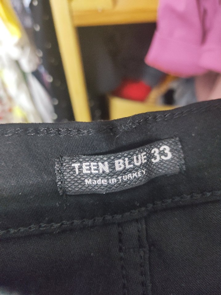 Kadın Siyah Kemerli Normal Kesim Denim Pantolon - Görsel 3
