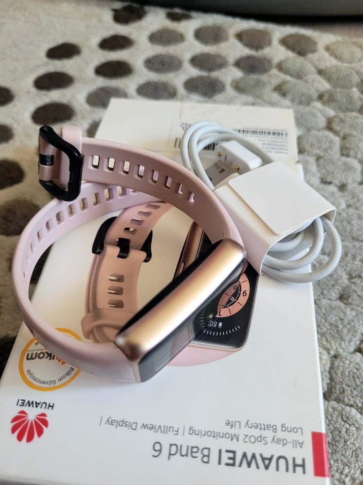 Huawei Band 6 Pembe Akıllı Bileklik - Görsel 2