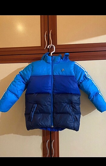 Adidas kaz tüyü mont