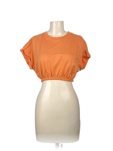 Bershka Sweatshirt %70 İndirimli.