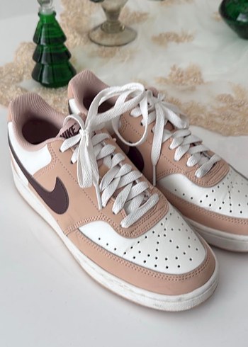 Nike Pudra Pembe Dusuk Bilekli Sneaker