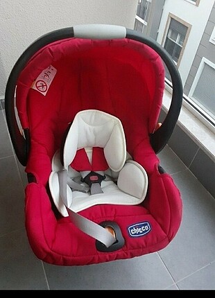 Chicco bebek puseti 