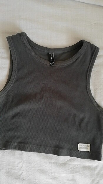 Defacto Crop 