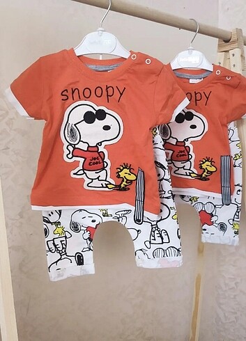 1,5 Yaş Beden çeşitli Renk SNOOPY BEBEK TAKIMI