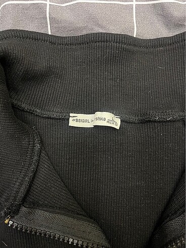 Bershka bershka