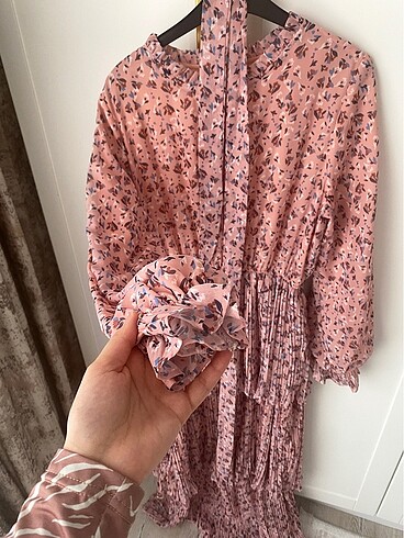 Bershka Şifon Elbise