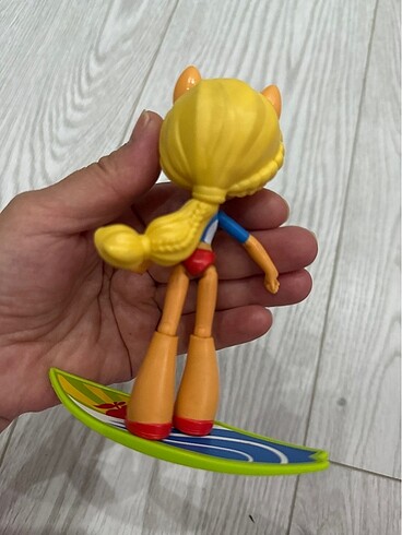  Beden Renk My little ponny applejack beach