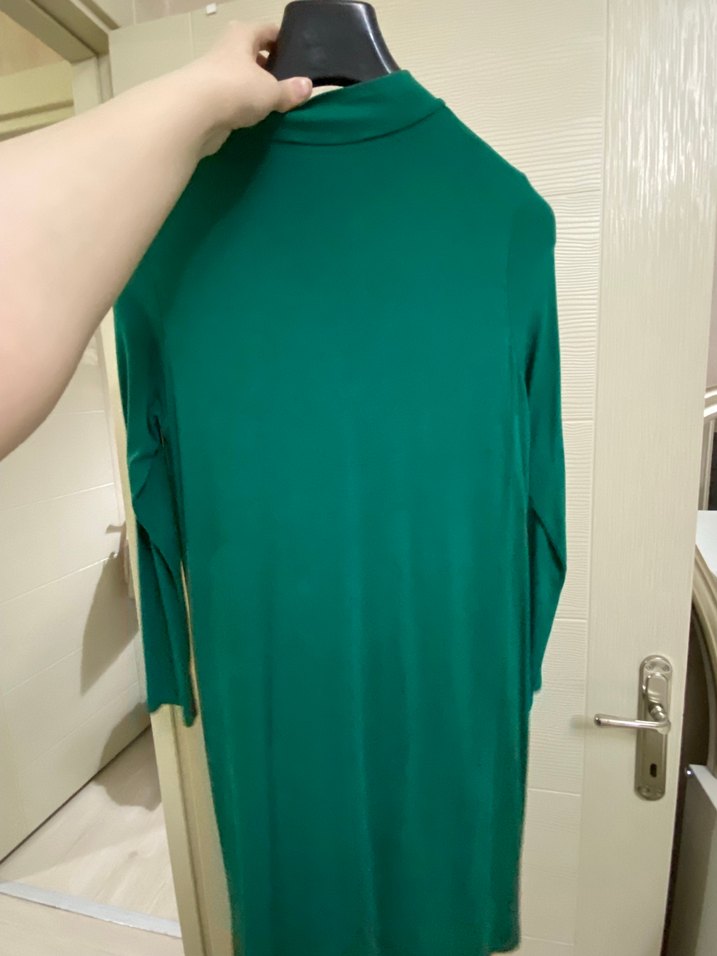 Uzun Kollu Yeşil Salaş Tunik - Görsel 4