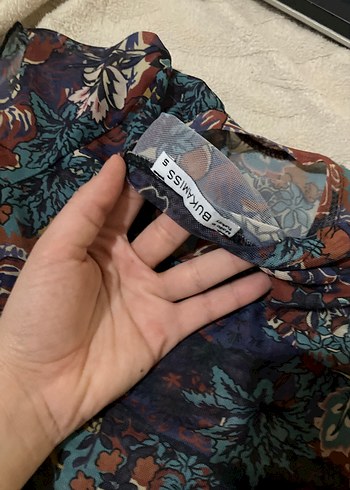 Çiçek Desenli V Yaka Kadın Bluz - Görsel 2