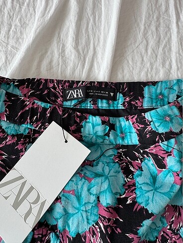 Zara ZARA VİRAL ETEK