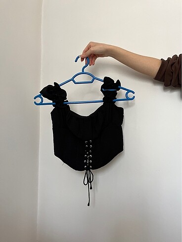 korse crop top