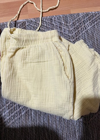 Zara Ekru Buzgulu Rahat Pantolon