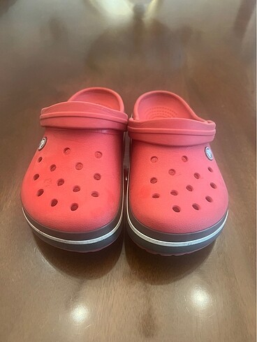 Crocs kırmızı