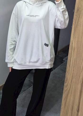 beyaz Oversize Kadın Sweatshirt Kapüşonlu