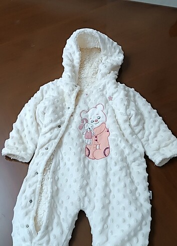 9 Ay Beden Kışlık bebek tulumu ve bebek bezi