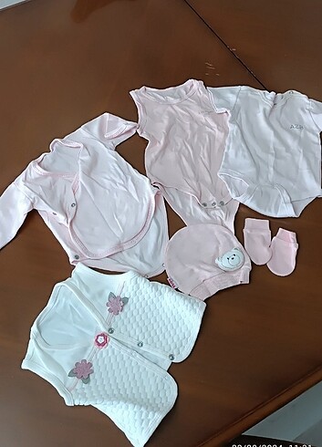 Yelek- 3 adet body- bere-eldiven