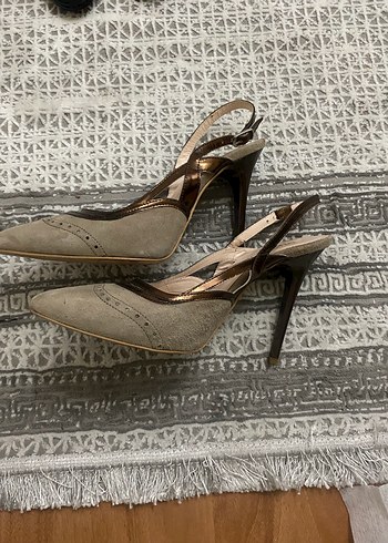 36 Beden Bej Süet Stiletto Topuklu Kadın Ayakkabı