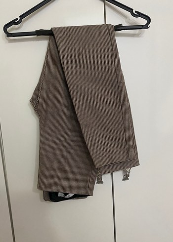 Mango Kadın Bej Midi Kumaş Pantolon Dantel Detaylı - Görsel 2