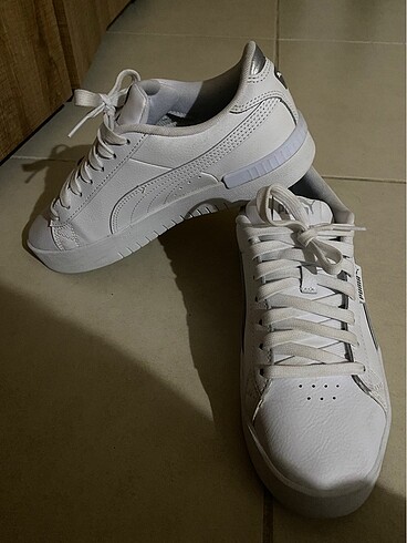 puma sneaker