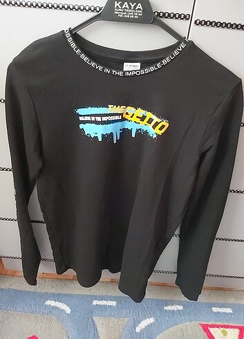 Siyah uzun kollu sweat