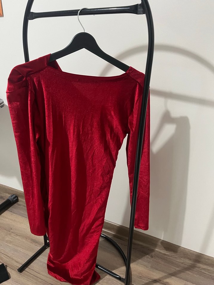 Kırmızı Kadife Elibese - Görsel 4