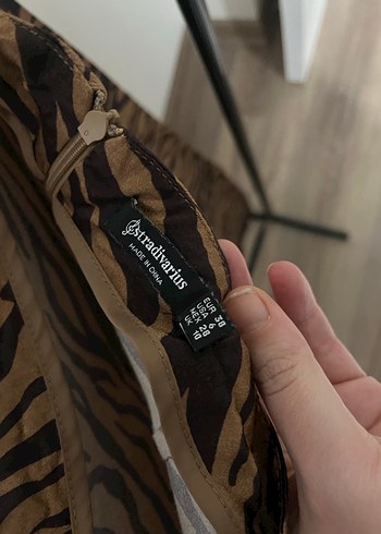 Stradivarius Yırtmaçlı Etek - Görsel 5