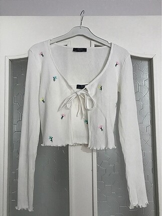 Bershka hırkalı crop
