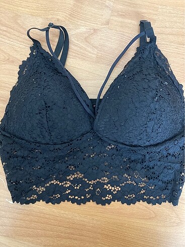 bralet
