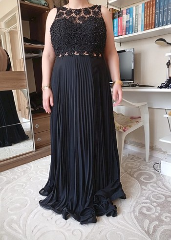 Diger Siyah Uzun Piliseli Straplez Kadın Abiye Elbise - Görsel 3