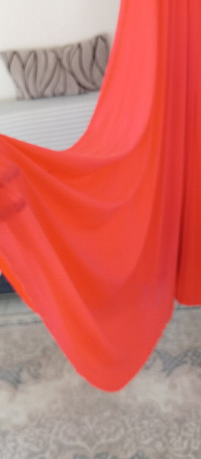 Drapeli Kırmızı Straplez Abiye Elbise - Görsel 4