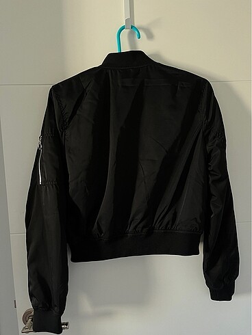 Pull and Bear Siyah Bomber Ceket