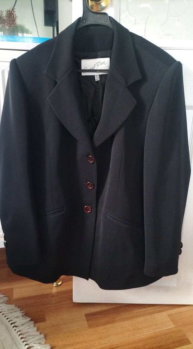 Siyah Düğmeli Kadın Ofis Blazeri - Görsel 3