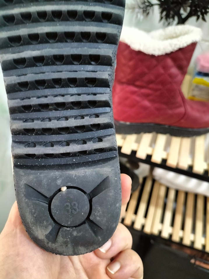 Kız Çocuk Kırmızı Süet Kürklü Nakışlı Bot - Görsel 3