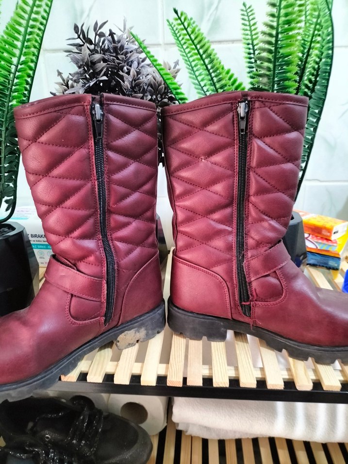 Kız Çocuk Bordo Deri Tokalı Biker Çizme - Görsel 2